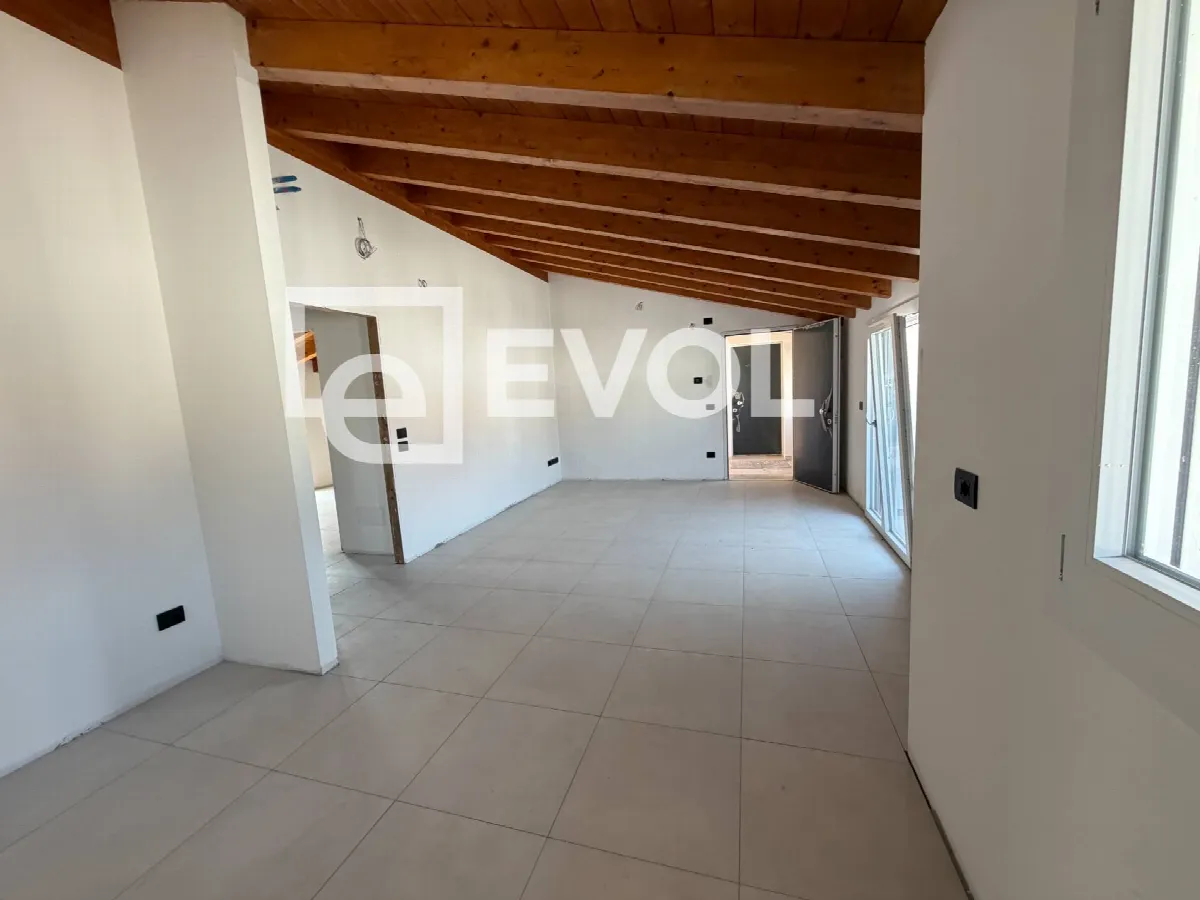 Villa in vendita a Ronchis - foto 4