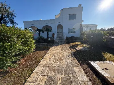 Villa in vendita a Carovigno - foto 1