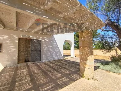 Villa in vendita a Racale - foto 3