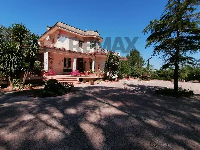 Villa a San Vito dei Normanni