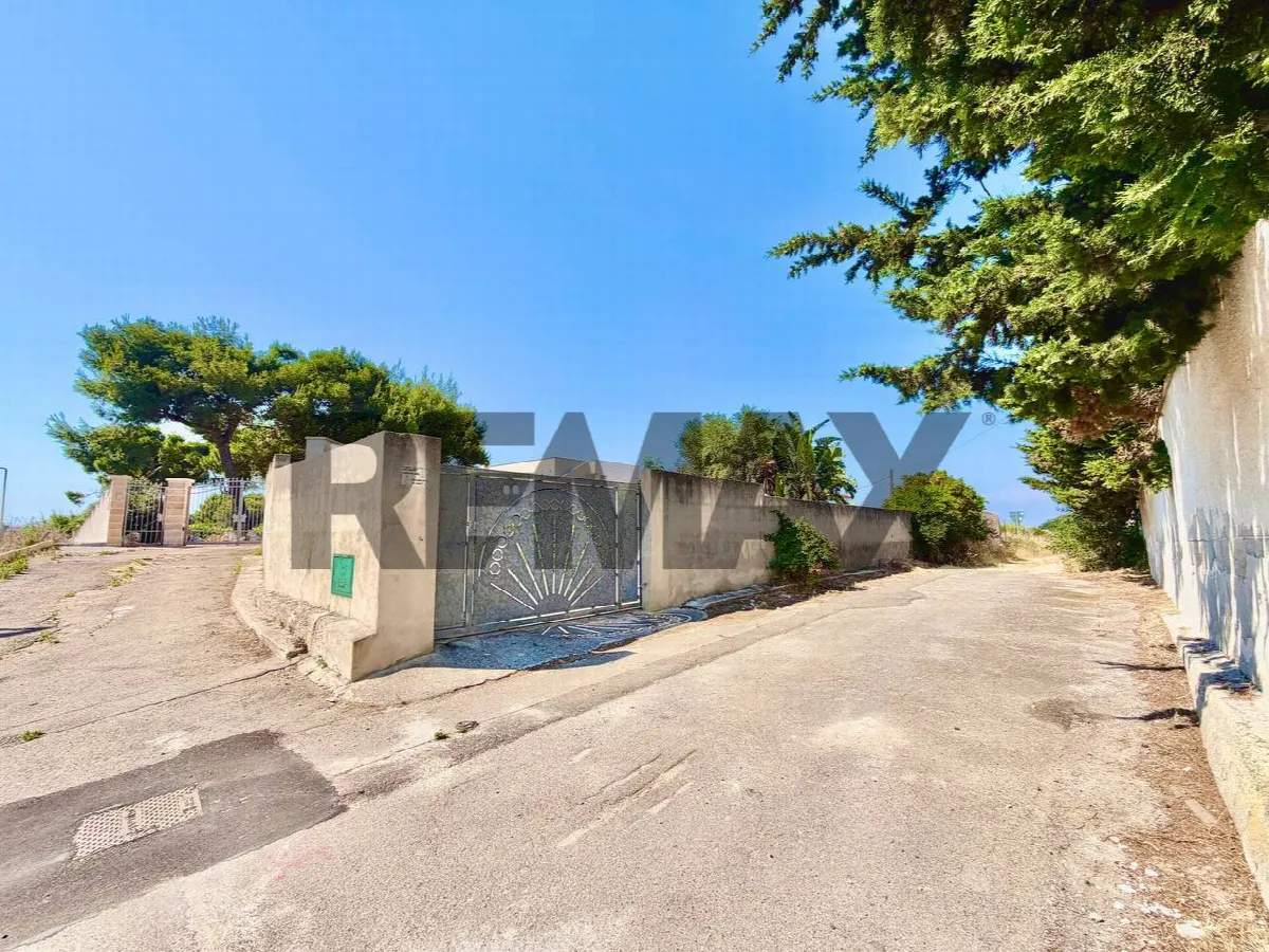 Villa in vendita a Torchiarolo - foto 2