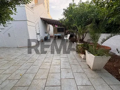 Casa Indipendente in vendita a Carovigno - foto 2