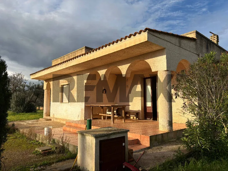 Villa in vendita a Carovigno - foto 1