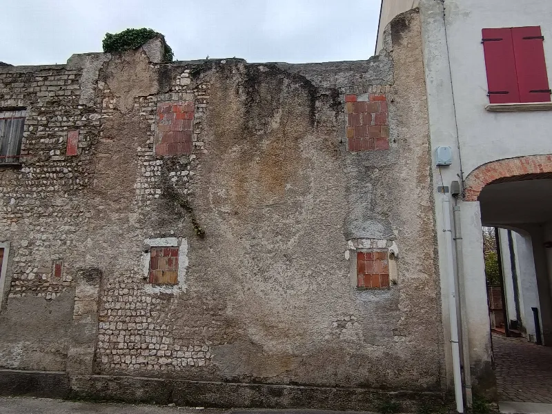 Rustico/Casale in vendita a Pordenone, Rorai Grande, Grigoletti - foto 1