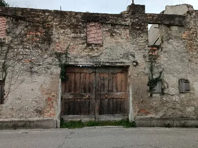 Rustico/Casale in vendita a Pordenone, Ror... - foto 2
