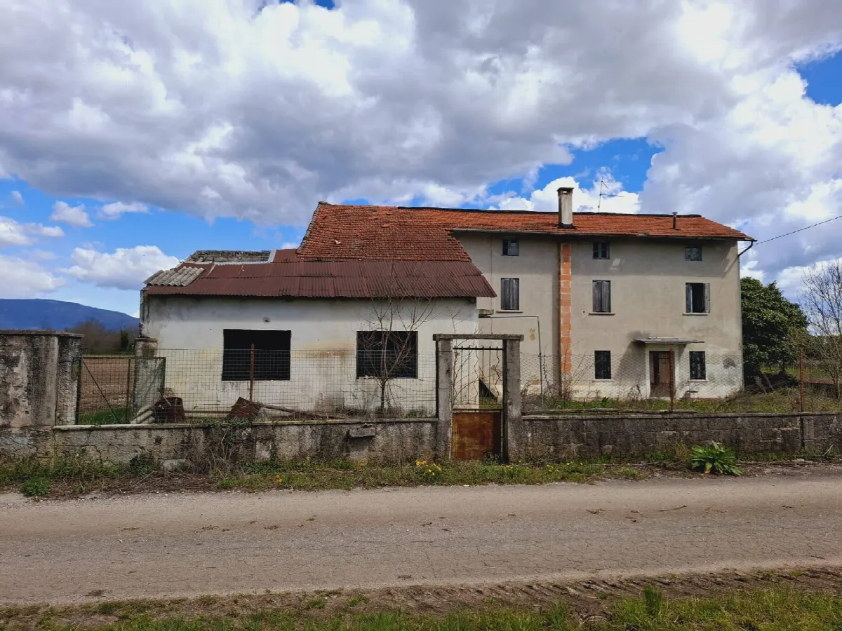 Rustico/Casale in vendita a Vivaro - foto 2
