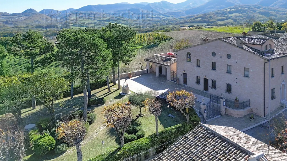 Villa in vendita a Cagli - foto 2