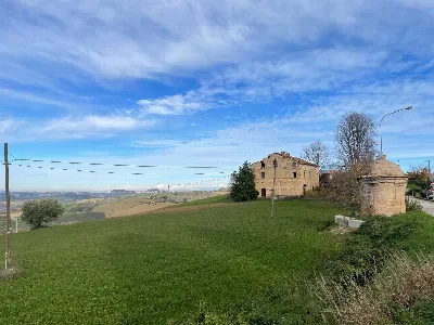 Rustico/Casale in vendita a Petritoli - foto 4