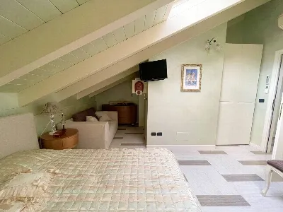 Villa in vendita a San Benedetto del Tront... - foto 5