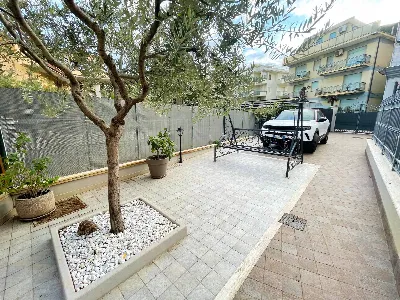Villa in vendita a San Benedetto del Tront... - foto 9