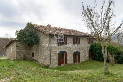 Rustico/Casale in vendita a Gubbio - foto 4