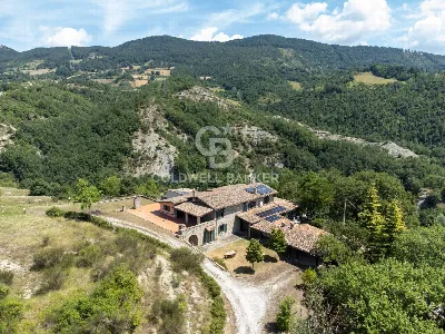 Rustico/Casale in vendita a Gubbio - foto 3
