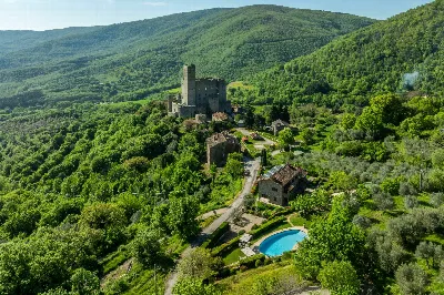 Rustico/Casale in vendita a Cortona - foto 2