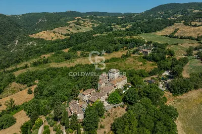 Palazzo/Stabile in vendita a Todi - foto 4