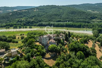 Palazzo/Stabile in vendita a Todi - foto 5