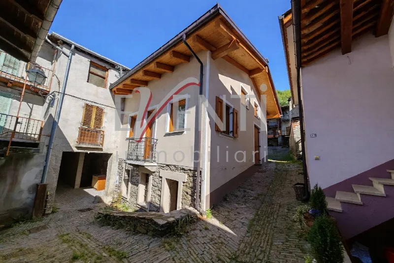 Casa Indipendente in vendita a Massello - foto 1