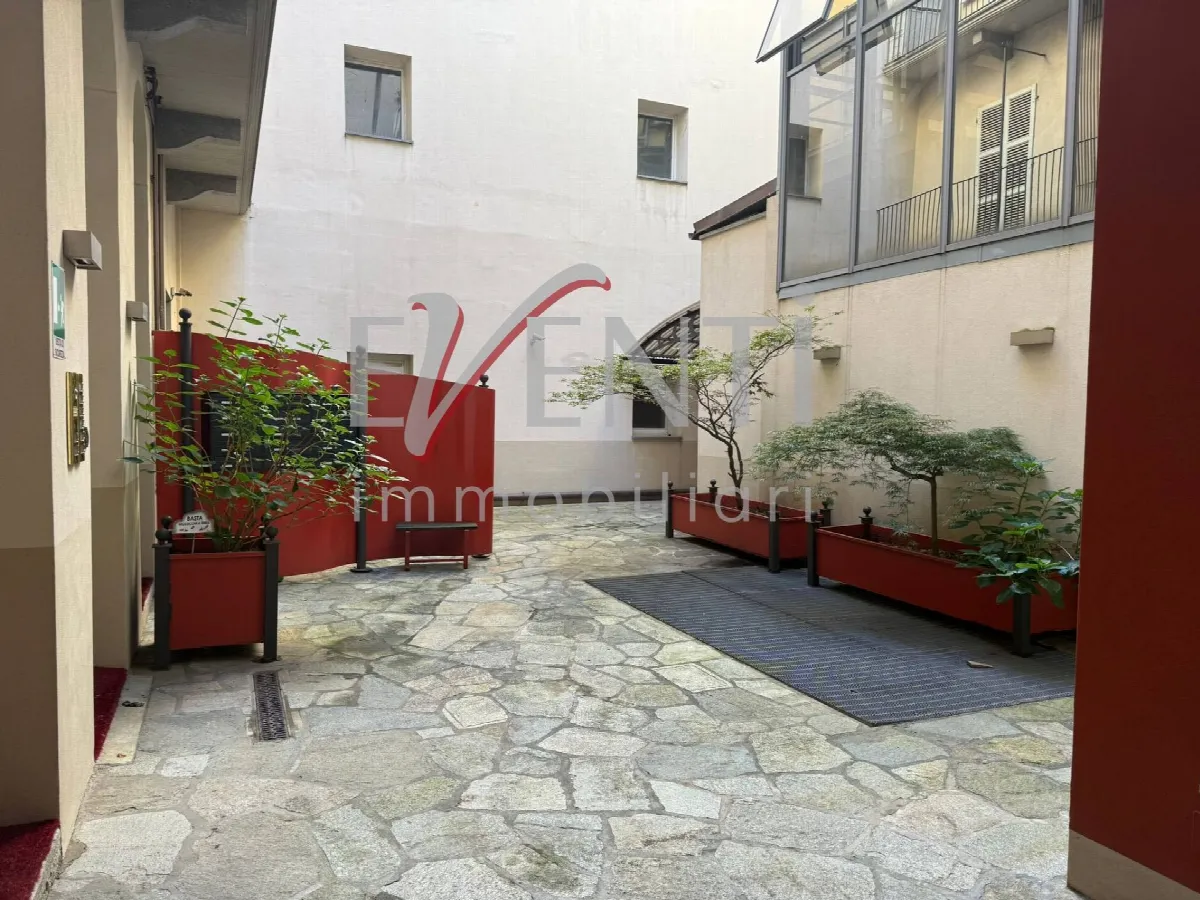 Ufficio in vendita a Pinerolo - foto 2