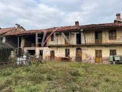 Rustico/Casale in vendita a Piscina - foto 2