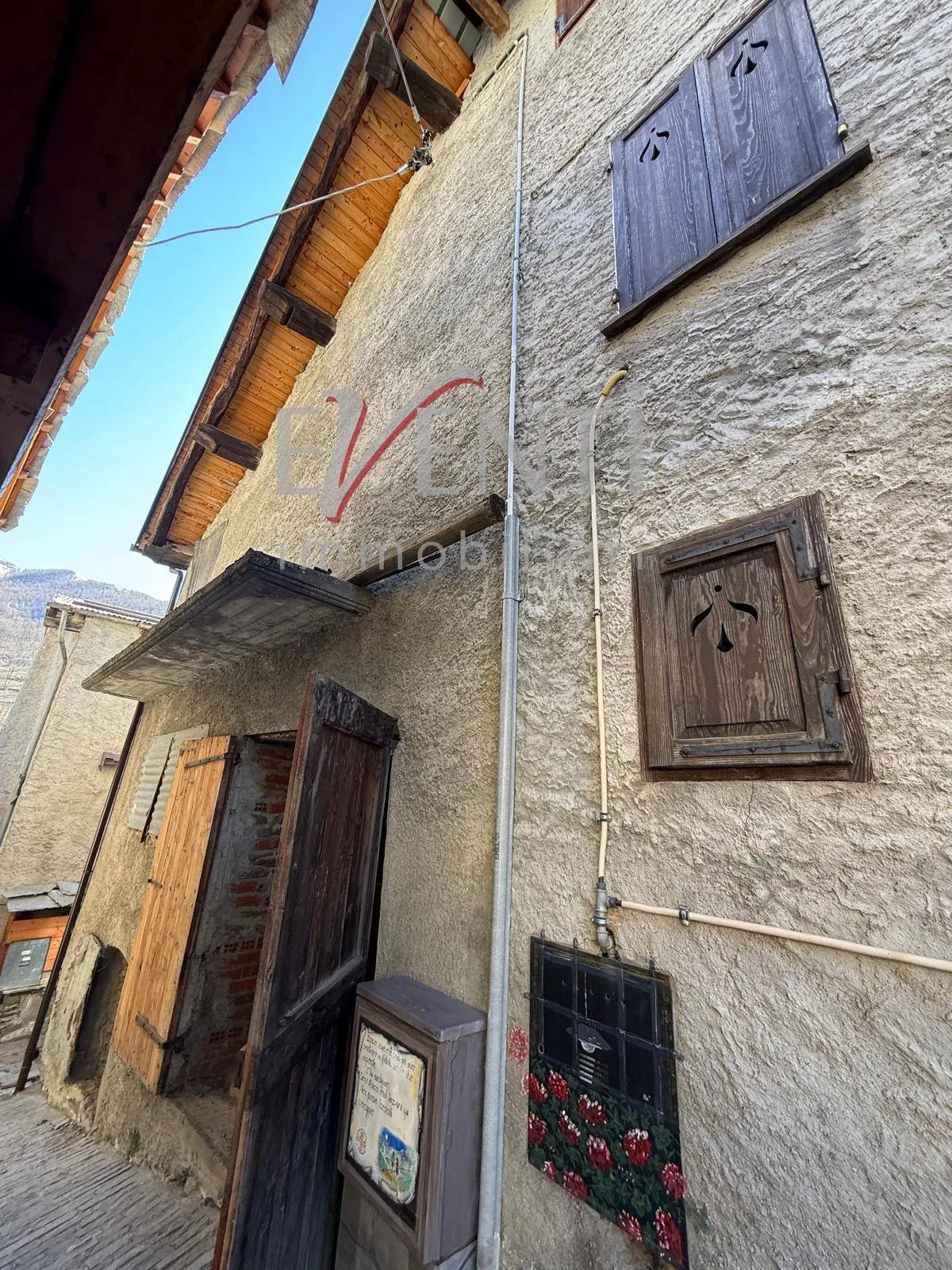 Rustico/Casale in vendita a Usseaux - foto 4