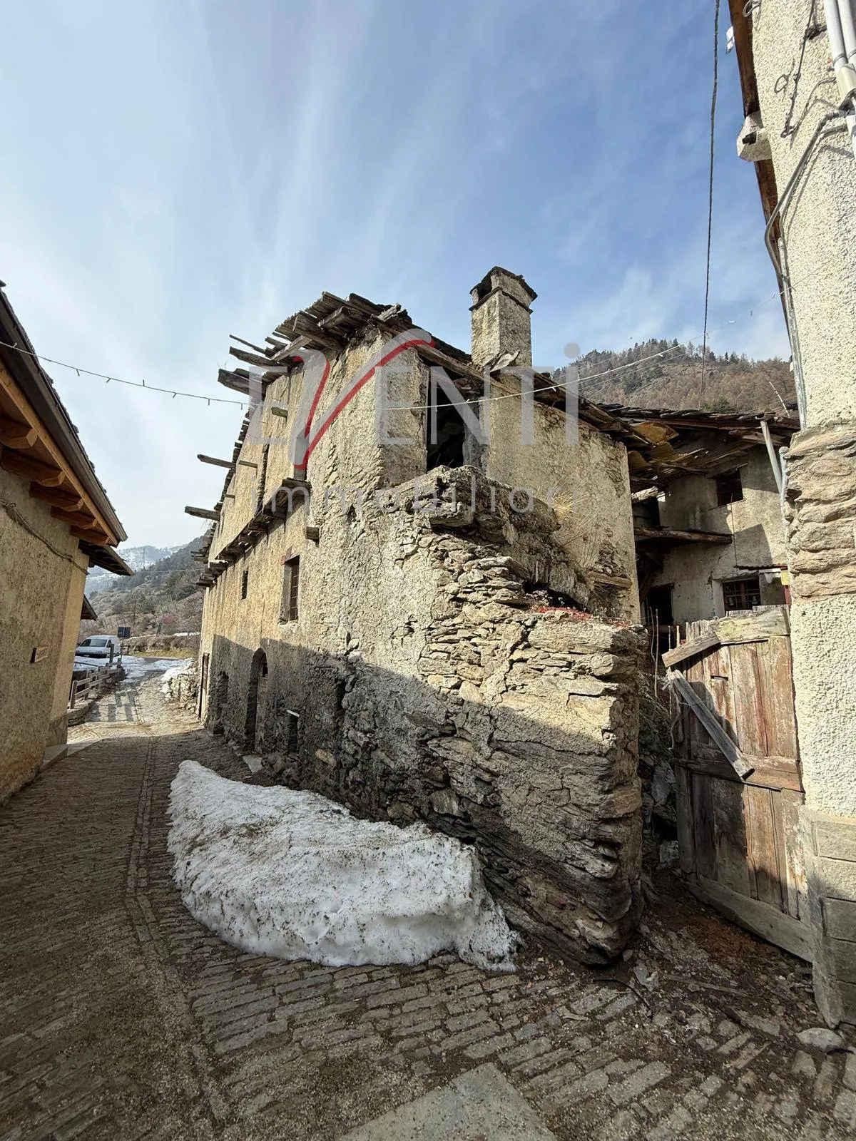 Rustico/Casale in vendita a Usseaux - foto 4