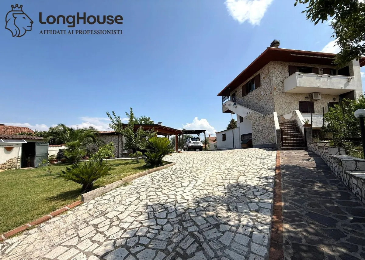 Villa in vendita a Guidonia Montecelio - foto 3