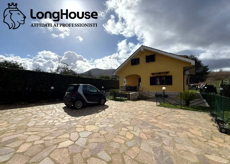 Villa in vendita a Rocca Priora - foto 1