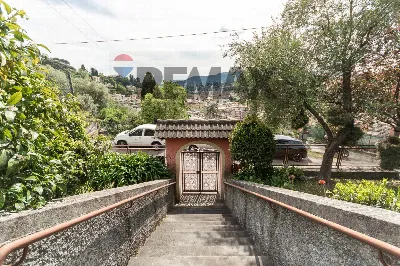 Villa in vendita a Rapallo - foto 1