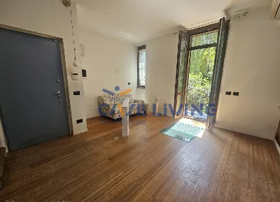 Casa Indipendente in vendita a Milano, Fam... - foto 2