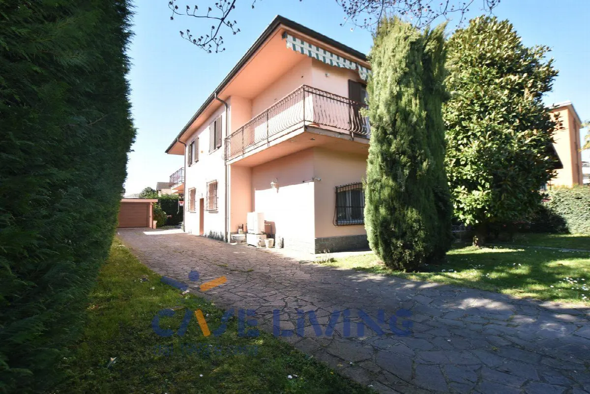 Villa in vendita a Rosate - foto 2