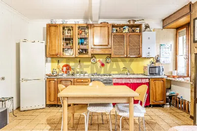 Casa Indipendente in vendita a Samarate - foto 2