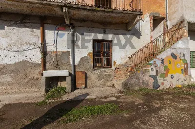 Rustico/Casale in vendita a Cairate - foto 7