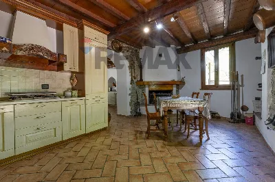 Villa in vendita a Montegrino Valtravaglia - foto 9