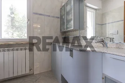 Casa Indipendente in vendita a Legnano - foto 9