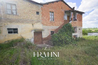 Rustico/Casale in vendita a Folignano - foto 2