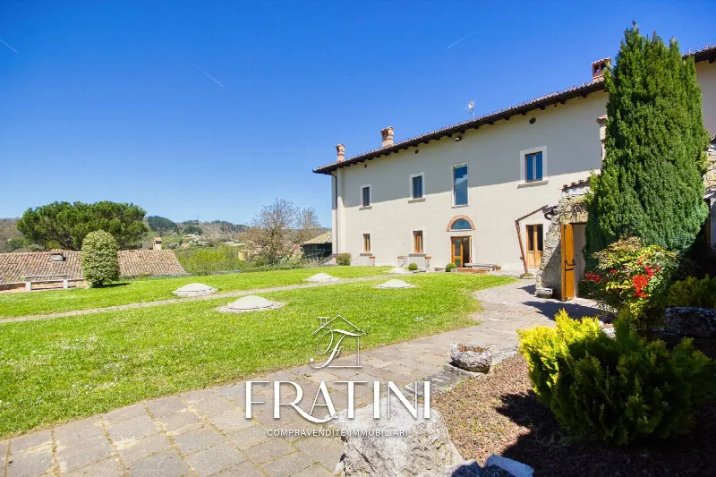 Villa in vendita a Montereale - foto 1