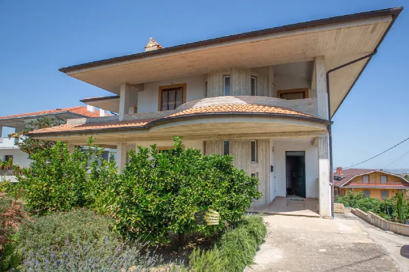 Villa in vendita a Casalincontrada - foto 1
