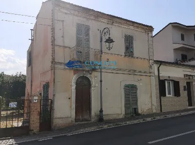 Rustico/Casale in vendita a Nereto - foto 1