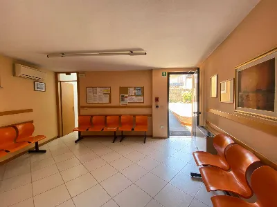 Ufficio in vendita a Sant'Ambrogio di Valp... - foto 2