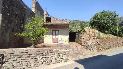 Rustico/Casale in vendita a Castel Morrone - foto 1
