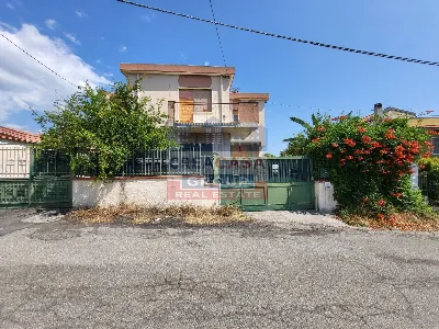 Villa in vendita a Giarre - foto 2