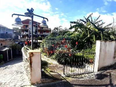 Casa Indipendente in vendita a Giardini-Na... - foto 1
