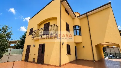 Villa in vendita a Piedimonte Etneo - foto 1