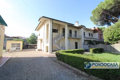 Casa Indipendente a Castelfranco di Sotto