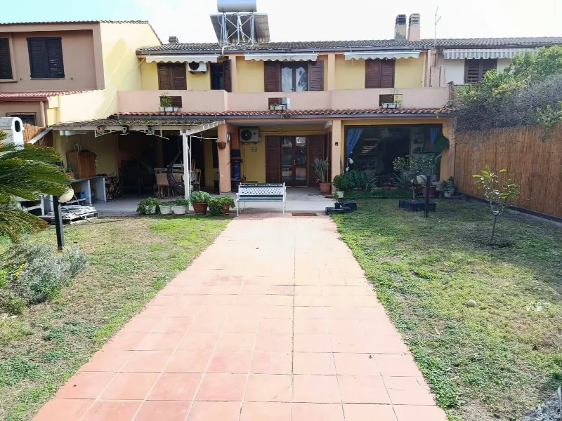 Villa in vendita a Quartu Sant'Elena - foto 1