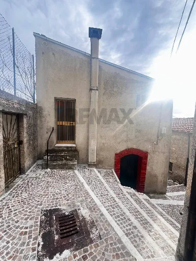 Casa Indipendente in vendita a Casalcipran... - foto 2