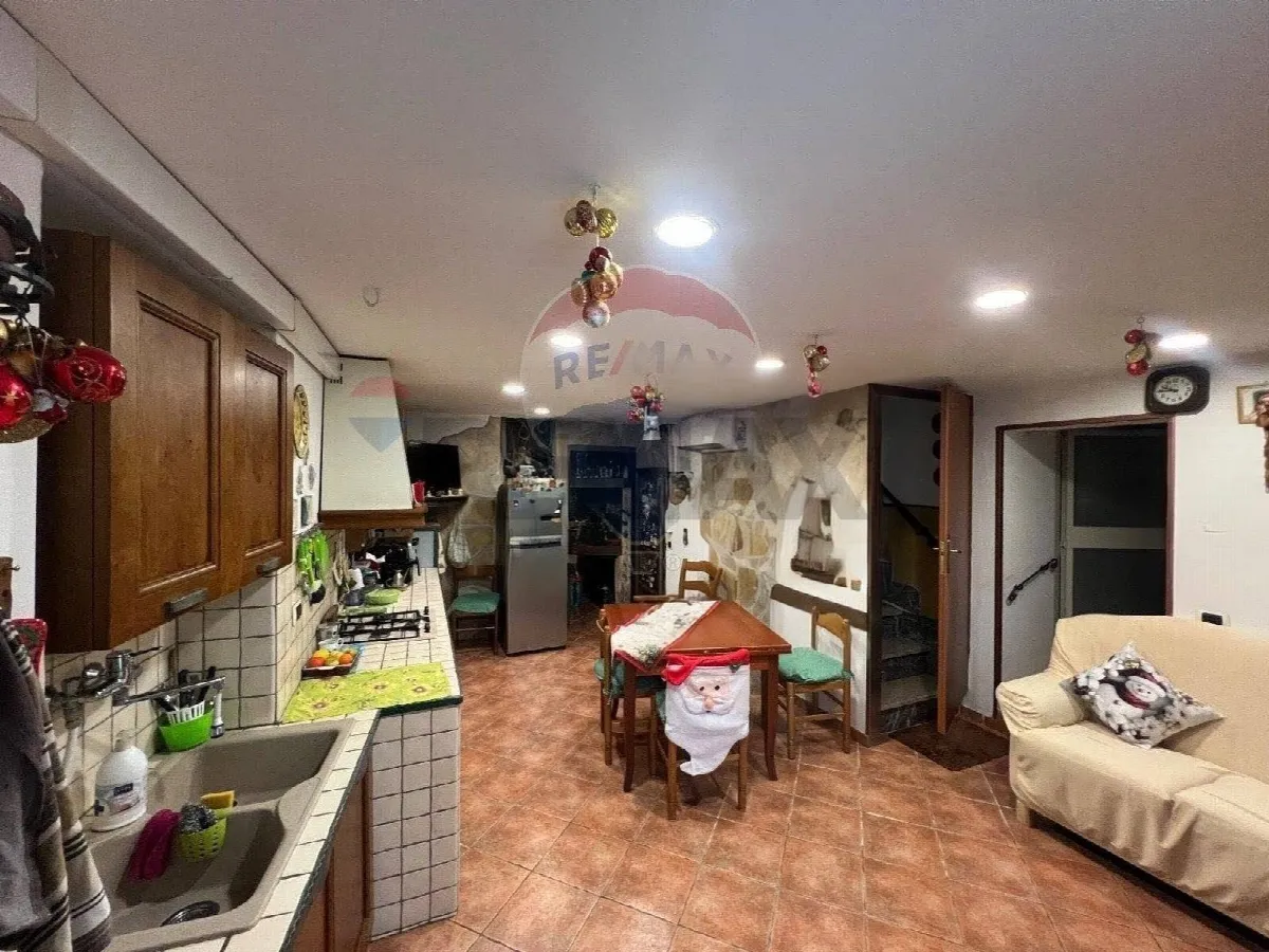 Casa Indipendente in vendita a San Giuliano del Sannio - foto 2