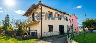 Casa Indipendente a Arce