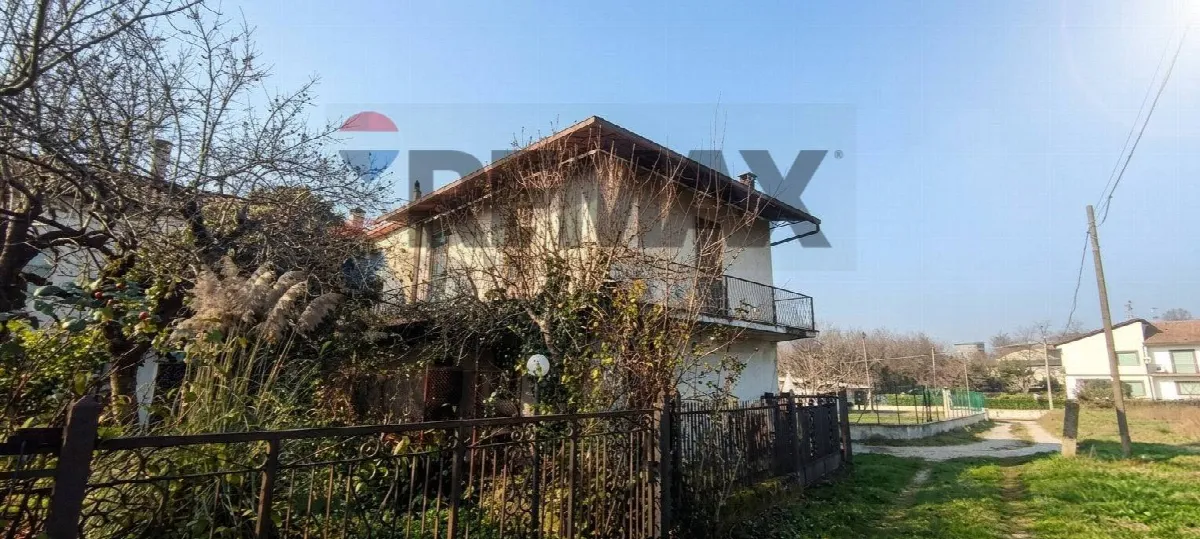 Casa Indipendente in vendita ad Arce - foto 4