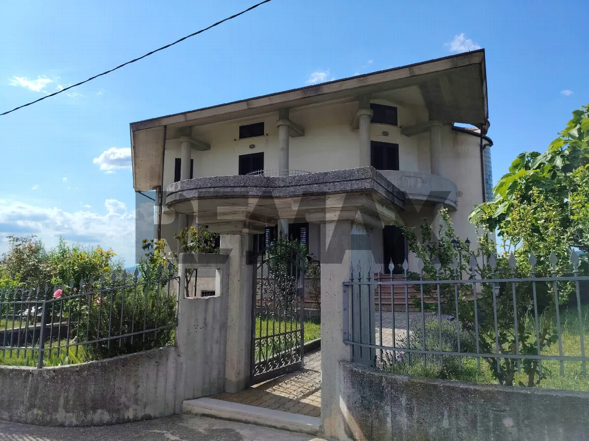 Villa in vendita a Cercemaggiore - foto 2