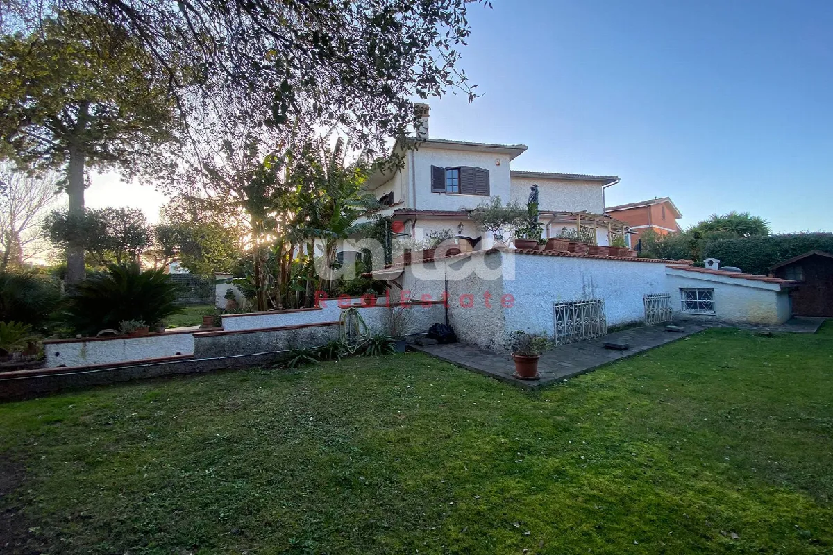 Villa in vendita a Roma, Axa, Casal Palocco, Infernetto - foto 2